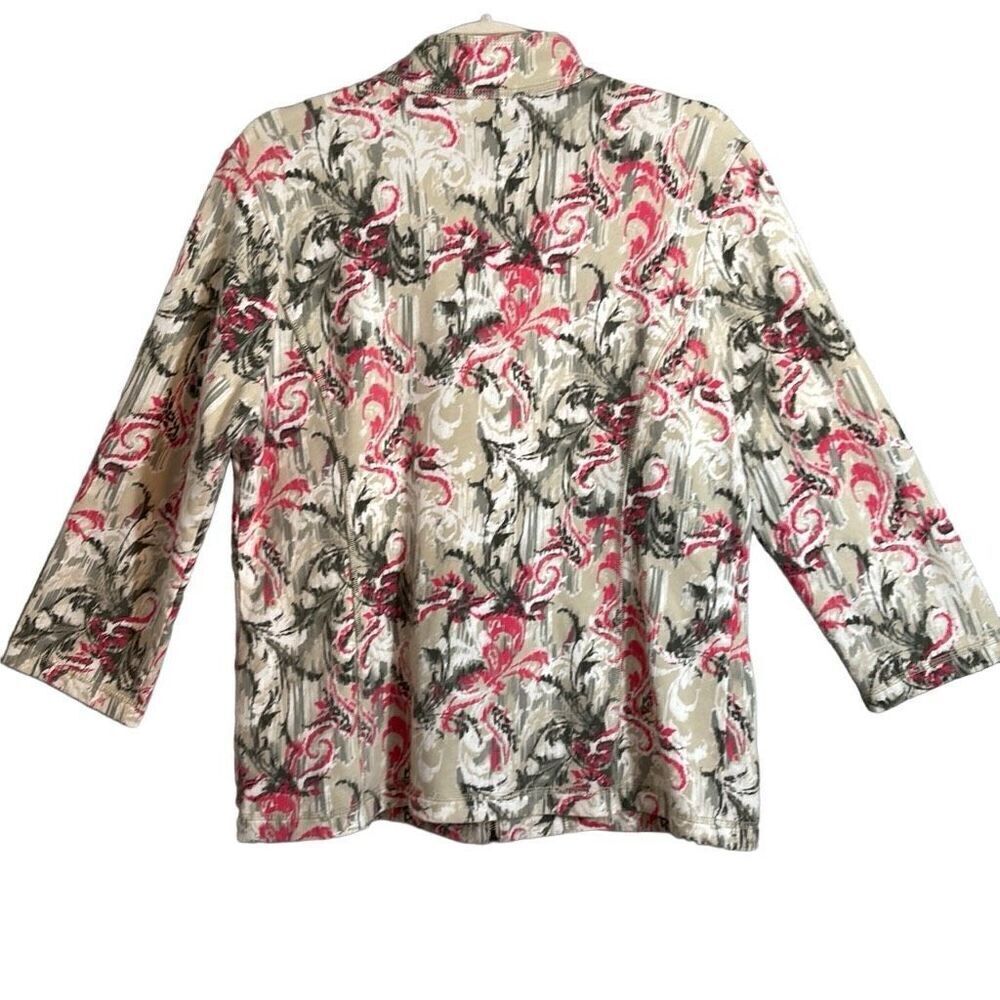 Chico’s Weekends soft zip front print three quarter sleeve transitional jacket L
